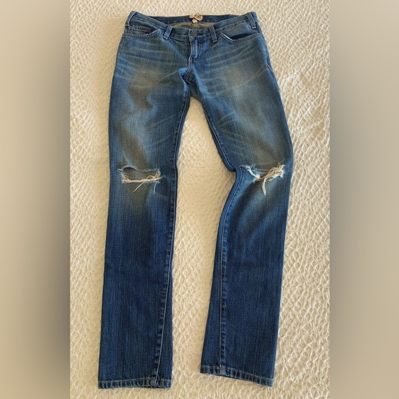Premium Denim, too large for me. - Picture 1 of 3